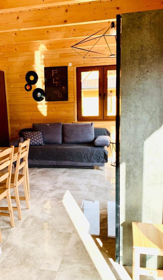 Domki Z Prywatna Sauna- Na Szlaku Milowka Luaran gambar